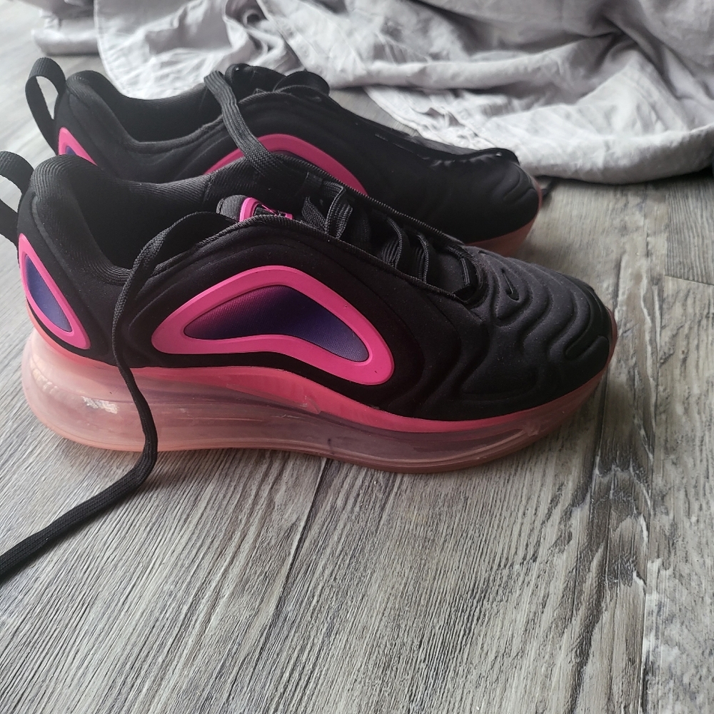 Shoes - Picture 3 of 3